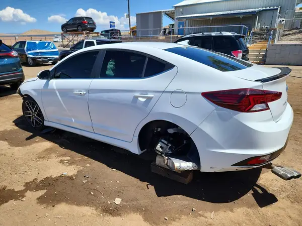 KMHD04LB1KU865315 2019 HYUNDAI ELANTRA - Image 2