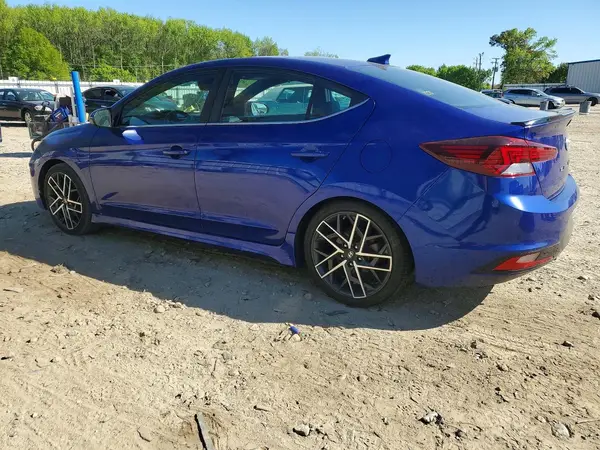KMHD04LB1KU886715 2019 HYUNDAI ELANTRA - Image 2