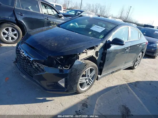 KMHD04LB1LU060285 2020 HYUNDAI ELANTRA - Image 2