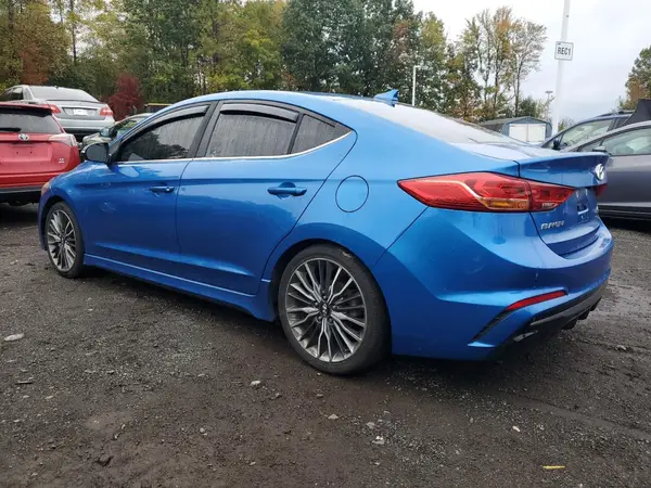 KMHD04LB2HU319616 2017 HYUNDAI ELANTRA - Image 2