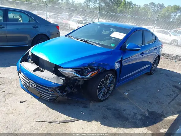 KMHD04LB2HU332446 2017 HYUNDAI ELANTRA - Image 2