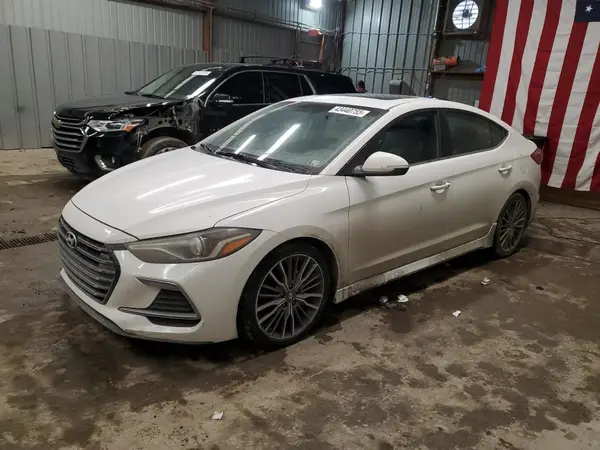 KMHD04LB2HU350025 2017 HYUNDAI ELANTRA - Image 1