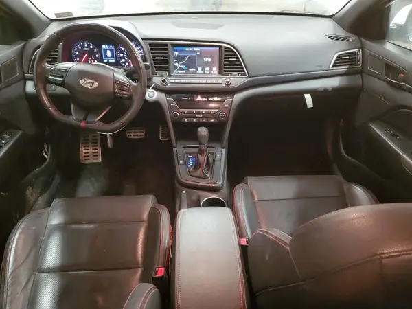 KMHD04LB2HU350025 2017 HYUNDAI ELANTRA - Image 8