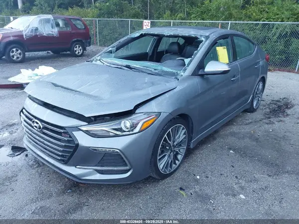 KMHD04LB2JU529042 2018 HYUNDAI ELANTRA - Image 2