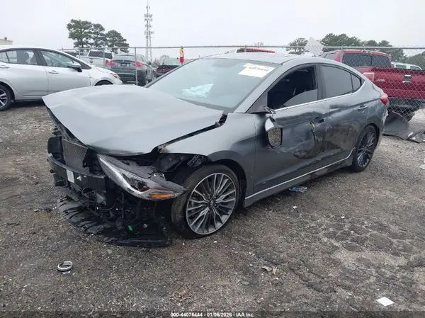 KMHD04LB2JU539246 2018 HYUNDAI ELANTRA - Image 2