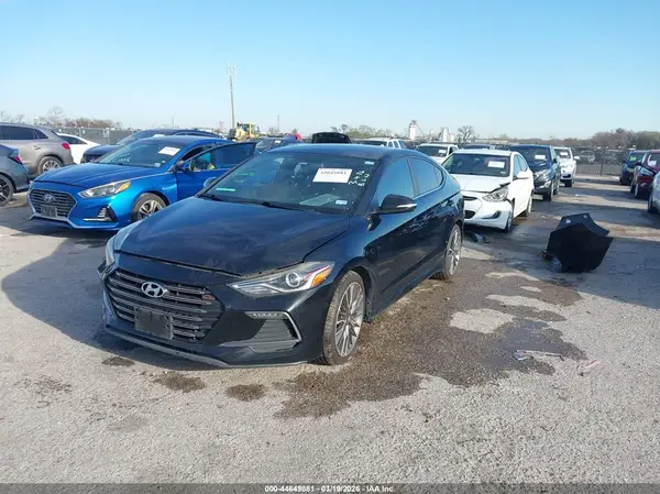 KMHD04LB2JU542406 2018 HYUNDAI ELANTRA - Image 2