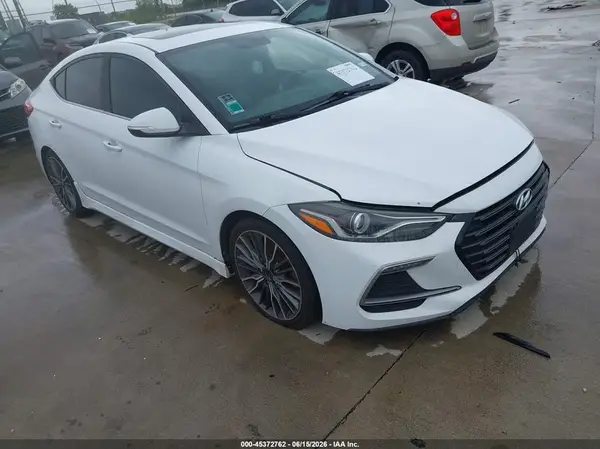 KMHD04LB2JU573283 2018 HYUNDAI ELANTRA - Image 1