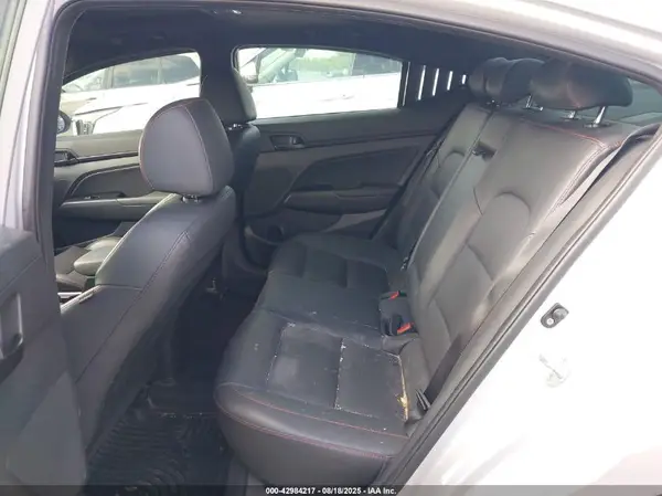 KMHD04LB2JU576541 2018 HYUNDAI ELANTRA - Image 8