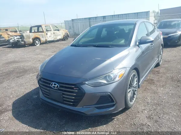 KMHD04LB2JU683184 2018 HYUNDAI ELANTRA - Image 2
