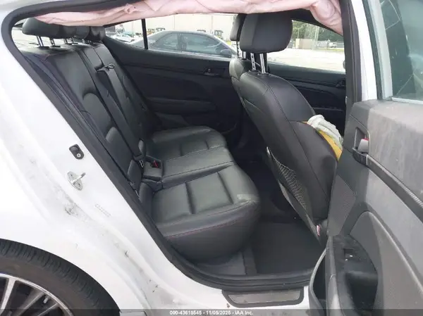 KMHD04LB2JU703305 2018 HYUNDAI ELANTRA - Image 8