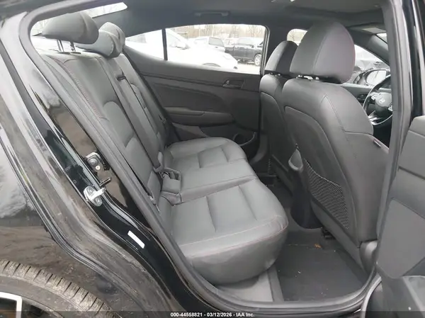KMHD04LB2KU818682 2019 HYUNDAI ELANTRA - Image 8