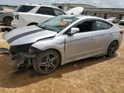 KMHD04LB2KU830007 2019 HYUNDAI ELANTRA