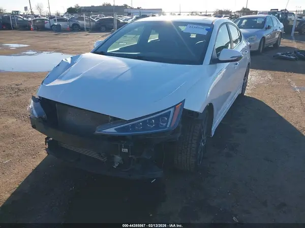 KMHD04LB2LU008955 2020 HYUNDAI ELANTRA - Image 2