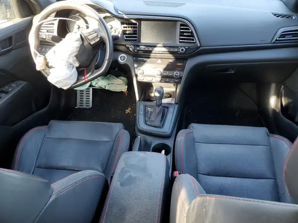 KMHD04LB2LU049201 2020 HYUNDAI ELANTRA - Image 8