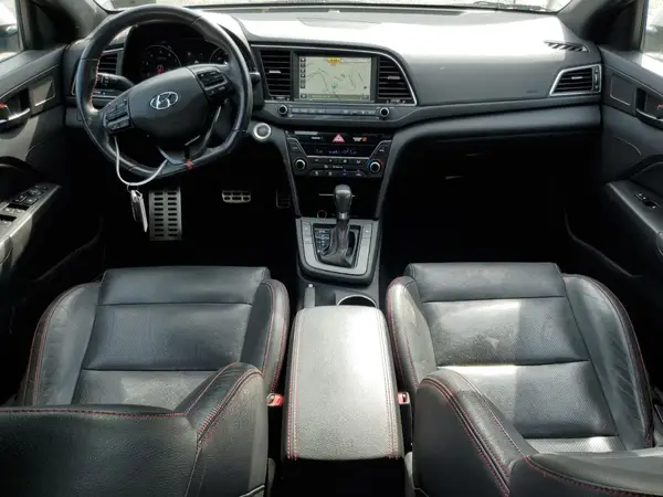 KMHD04LB3HU330818 2017 HYUNDAI ELANTRA - Image 8