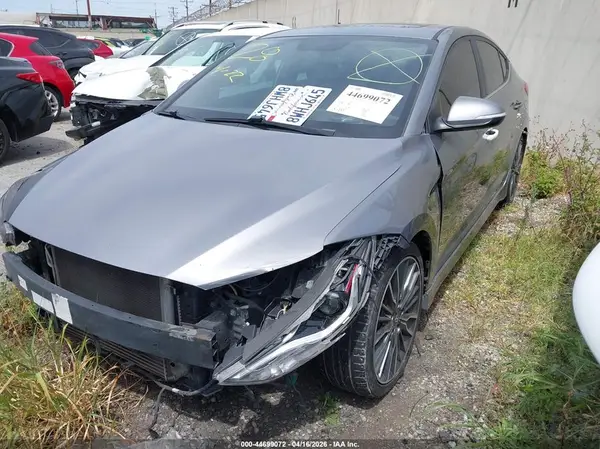 KMHD04LB3HU331063 2017 HYUNDAI ELANTRA - Image 2