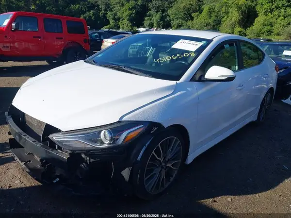 KMHD04LB3HU355962 2017 HYUNDAI ELANTRA - Image 2