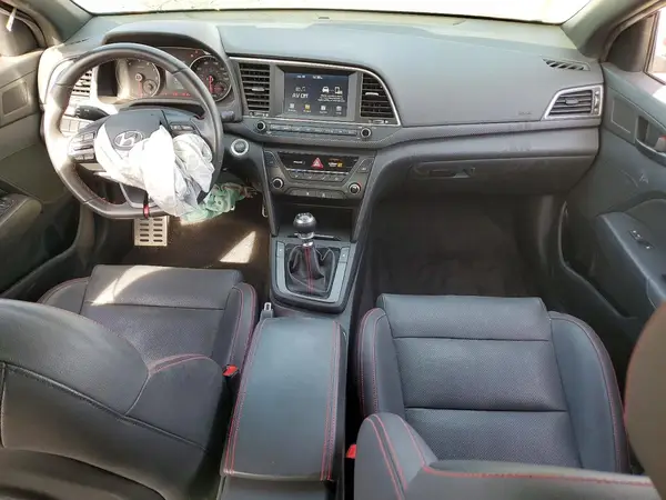 KMHD04LB3HU360725 2017 HYUNDAI ELANTRA - Image 8