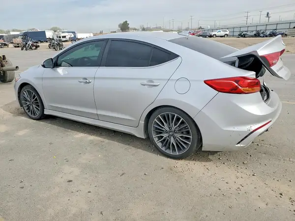 KMHD04LB3HU365729 2017 HYUNDAI ELANTRA - Image 2