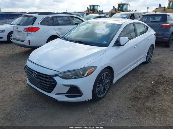 KMHD04LB3JU456943 2018 HYUNDAI ELANTRA - Image 2