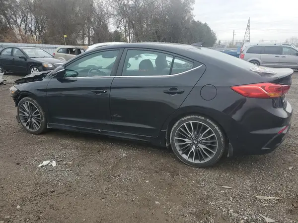 KMHD04LB3JU461821 2018 HYUNDAI ELANTRA - Image 2