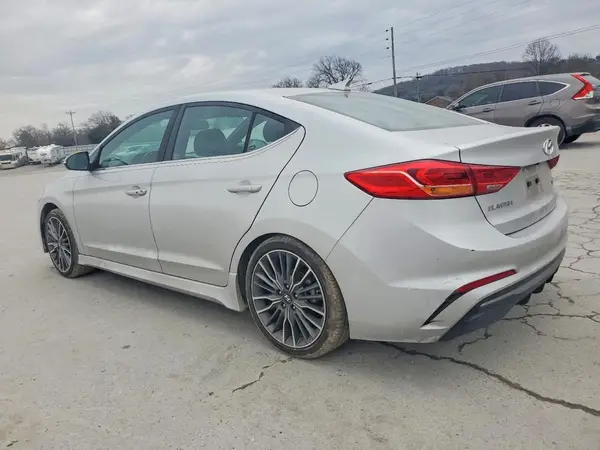 KMHD04LB3JU483320 2018 HYUNDAI ELANTRA - Image 2