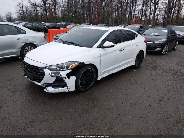 KMHD04LB3JU507499 2018 HYUNDAI ELANTRA - Image 2