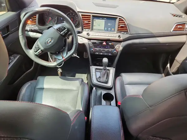 KMHD04LB3JU523136 2018 HYUNDAI ELANTRA - Image 8