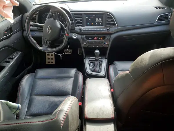 KMHD04LB3JU528045 2018 HYUNDAI ELANTRA - Image 8