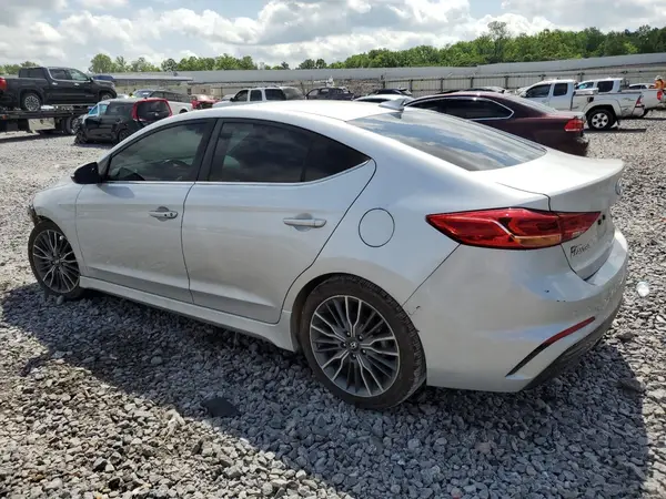 KMHD04LB3JU535304 2018 HYUNDAI ELANTRA - Image 2