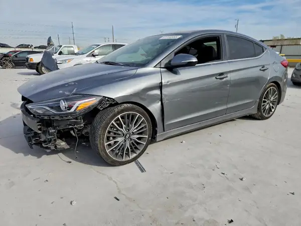 KMHD04LB3JU561353 2018 HYUNDAI ELANTRA - Image 1