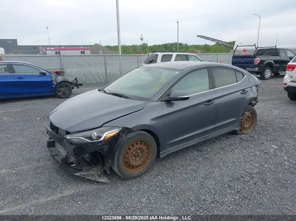 KMHD04LB3JU670296 2018 HYUNDAI ELANTRA - Image 2