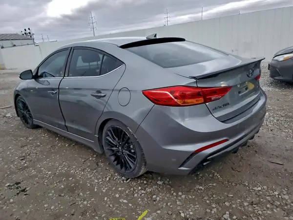 KMHD04LB3JU718489 2018 HYUNDAI ELANTRA - Image 2
