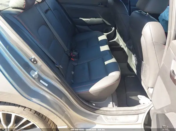 KMHD04LB3JU723580 2018 HYUNDAI ELANTRA - Image 8