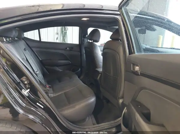 KMHD04LB3KU843297 2019 HYUNDAI ELANTRA - Image 8