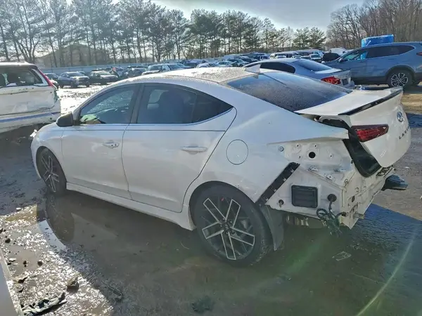 KMHD04LB3LU010701 2020 HYUNDAI ELANTRA - Image 2