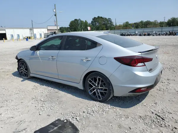KMHD04LB3LU993282 2020 HYUNDAI ELANTRA - Image 2