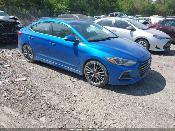 KMHD04LB4HU317317 2017 HYUNDAI ELANTRA - Image 1
