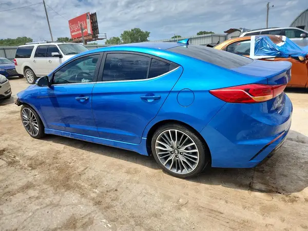 KMHD04LB4HU328950 2017 HYUNDAI ELANTRA - Image 2
