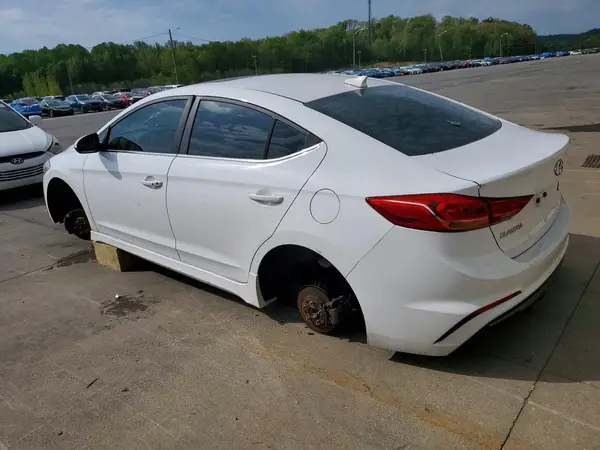 KMHD04LB4HU330651 2017 HYUNDAI ELANTRA - Image 2