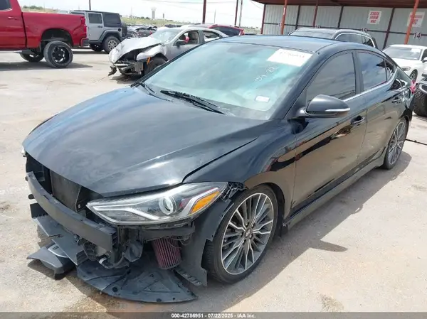 KMHD04LB4HU365836 2017 HYUNDAI ELANTRA - Image 2