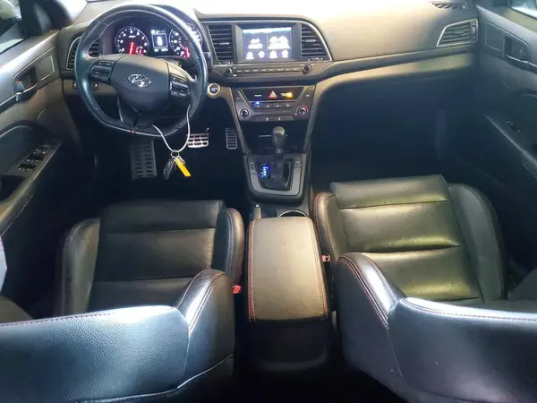 KMHD04LB4JU519905 2018 HYUNDAI ELANTRA - Image 8