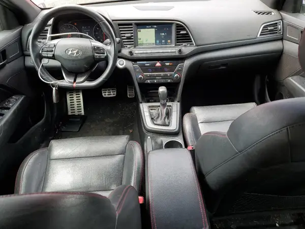 KMHD04LB4JU523758 2018 HYUNDAI ELANTRA - Image 8