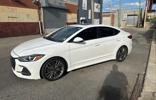 KMHD04LB4JU545582 2018 HYUNDAI ELANTRA - Image 2