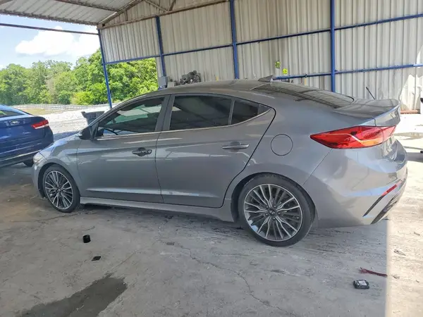 KMHD04LB4JU555058 2018 HYUNDAI ELANTRA - Image 2