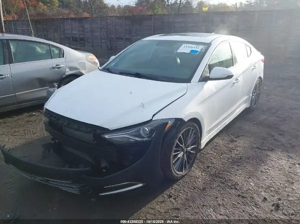 KMHD04LB4JU555514 2018 HYUNDAI ELANTRA - Image 2