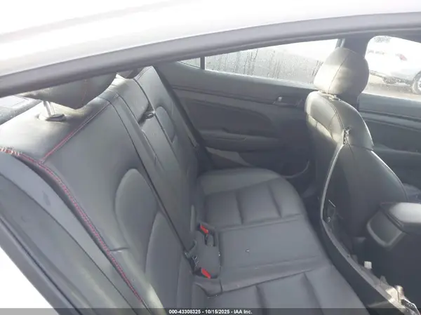 KMHD04LB4JU555514 2018 HYUNDAI ELANTRA - Image 8