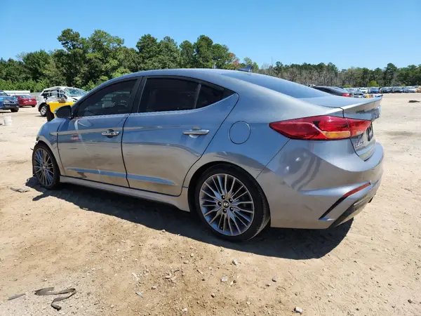 KMHD04LB4JU680237 2018 HYUNDAI ELANTRA - Image 2