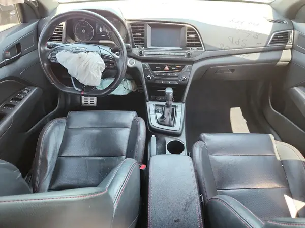 KMHD04LB4JU680237 2018 HYUNDAI ELANTRA - Image 8