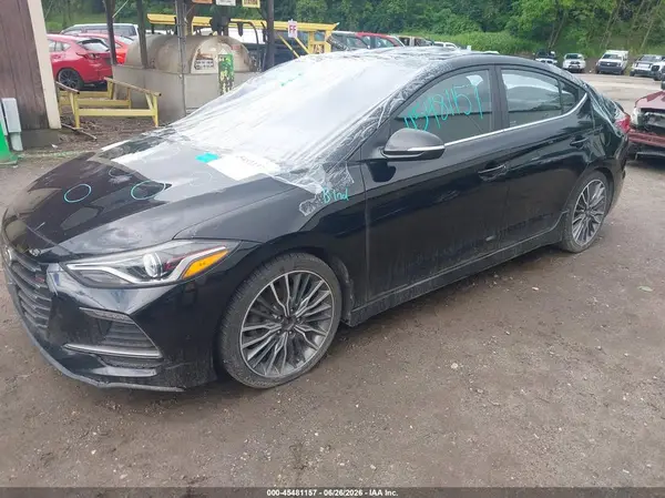 KMHD04LB4JU721840 2018 HYUNDAI ELANTRA - Image 2